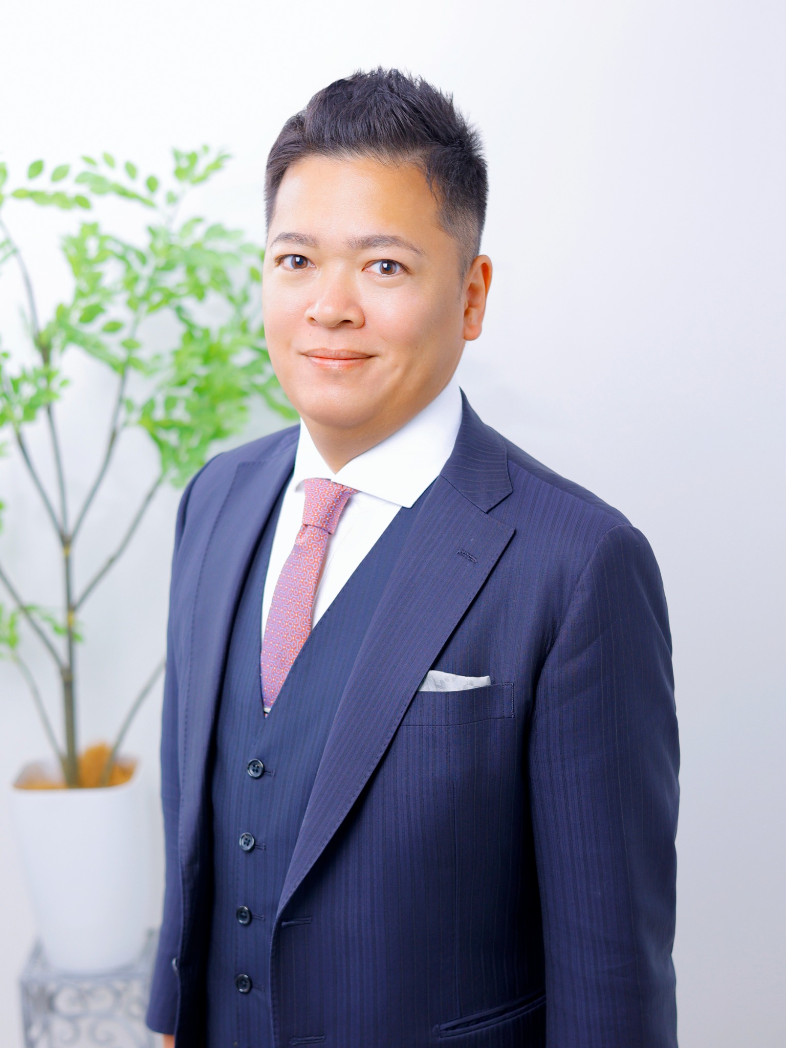 ファイナンシャルカラー代表 及川晃一